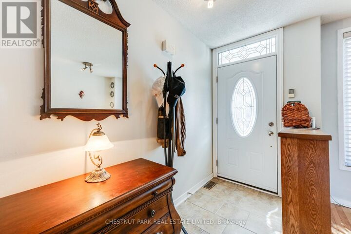 Property Photo: 140 Bathurst Street Th8 ON M5V 3N8