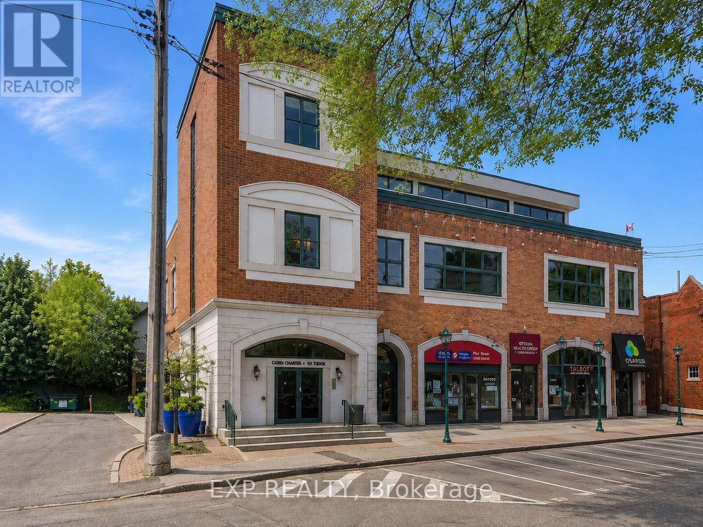 Property Photo:  108 Third Avenue 209  ON K1S 2J8 