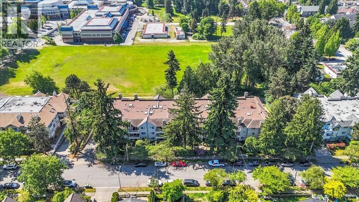 Property Photo:  5350 Victory Street 107  BC V5J 1T1 