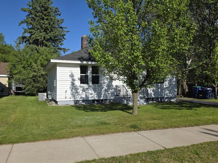 Property Photo:  505 Maryland Avenue  WI 54476 