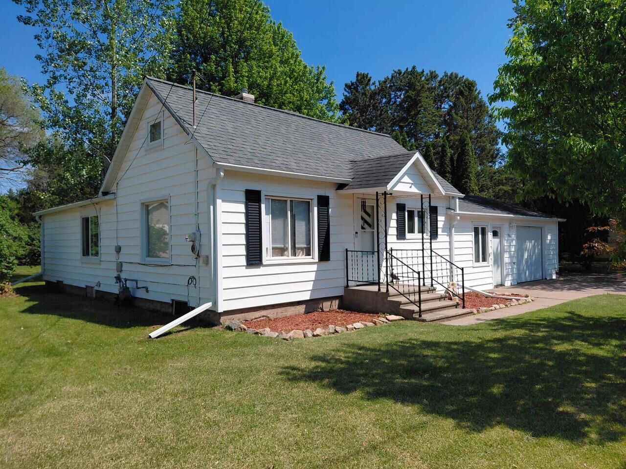 Property Photo: 5801 Ferge Street WI 54476