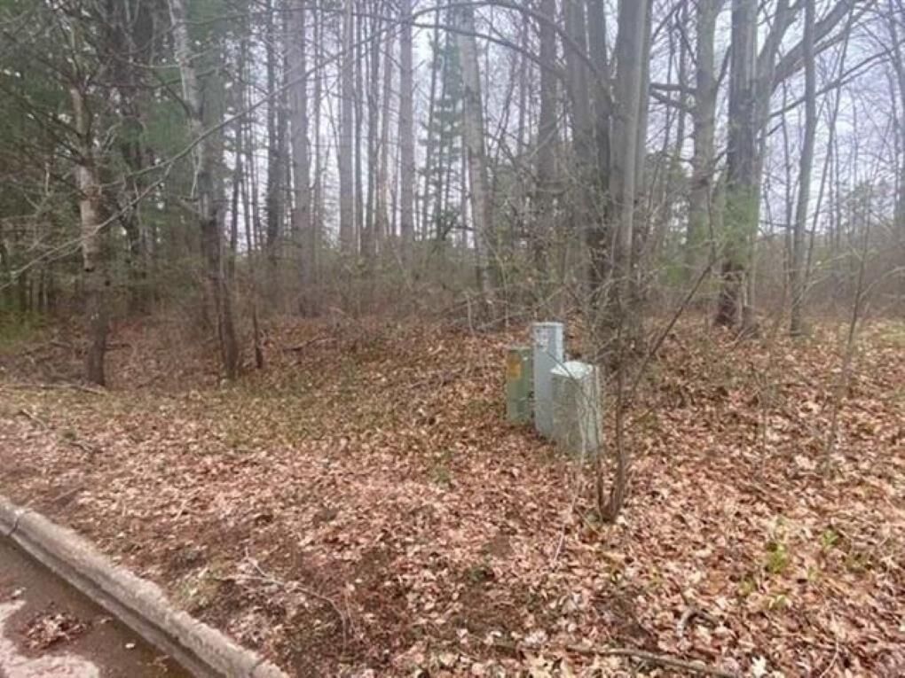 Property Photo:  3836 Woodland Ridge Road  WI 54403 