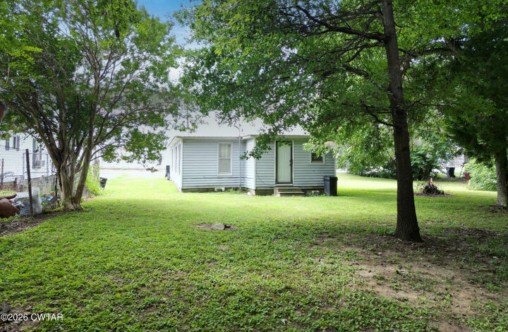 Property Photo:  1518 E Wheeler Street  TN 38024 