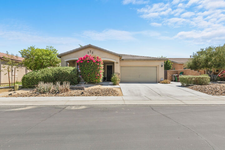 Property Photo:  81083 Avenida Fayelynne  CA 92201 