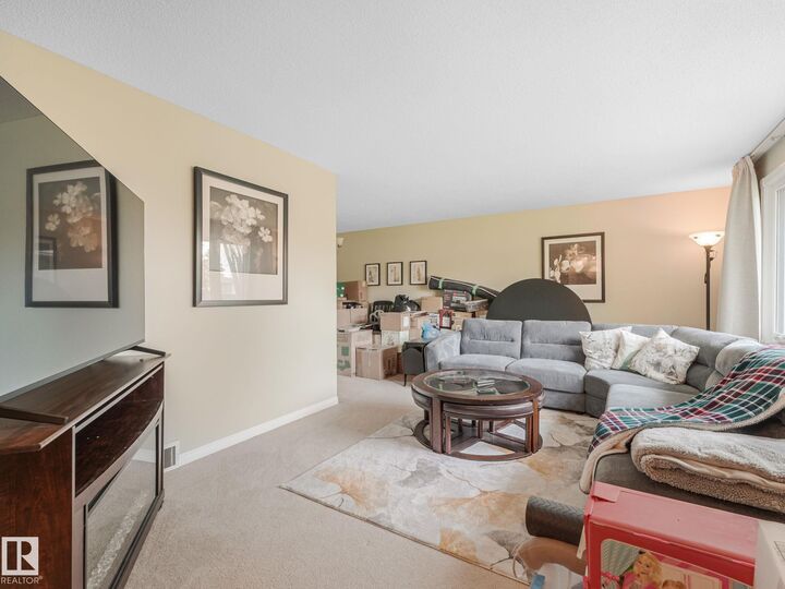 Property Photo:  1040 Moyer Drive  AB T8A 1E6 