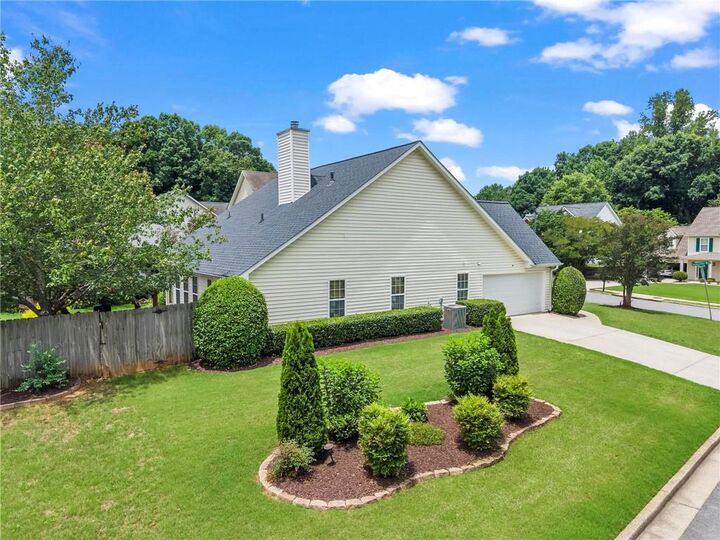 Property Photo:  2062 Ridgestone Landing SW  GA 30008 