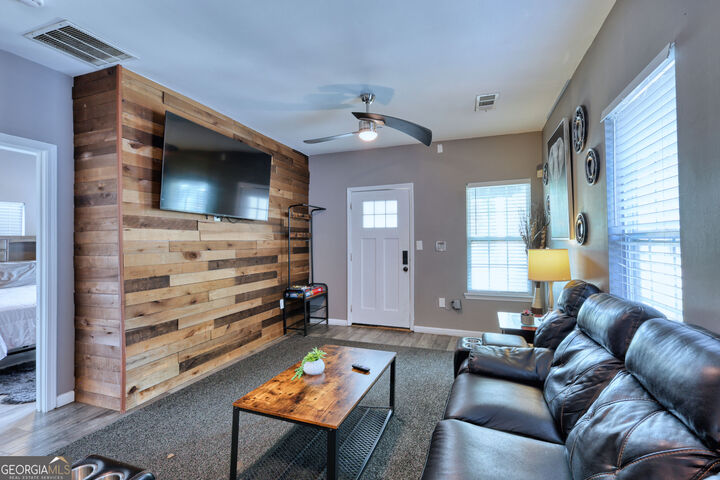 Property Photo:  1042 Parsons Street SW  GA 30314 