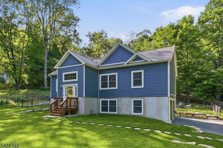 Property Photo:  461 Westbrook Rd  NJ 07456 