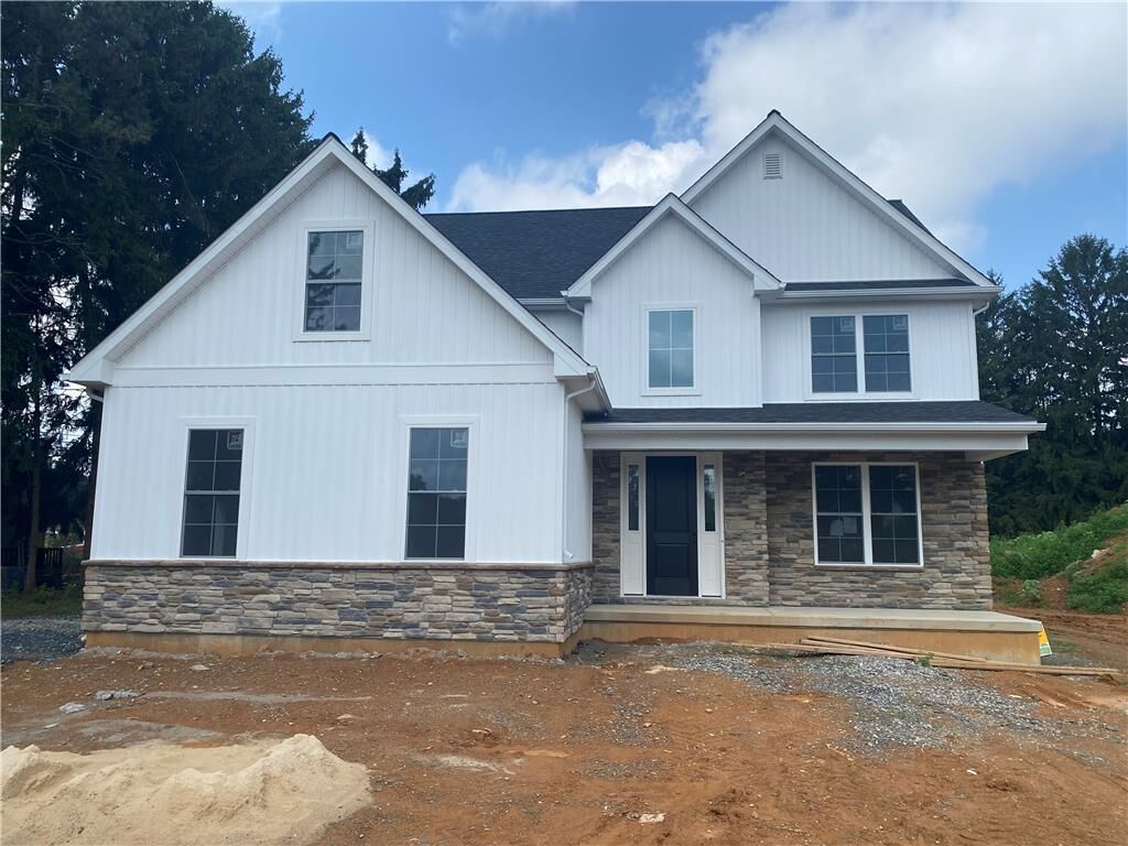 Property Photo:  1551 Kelchner Road  PA 18018 