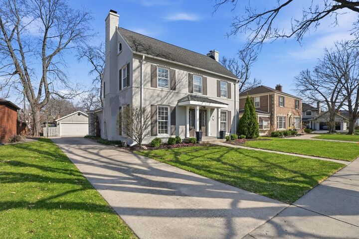 Property Photo:  171 S Fairview Avenue  IL 60126 