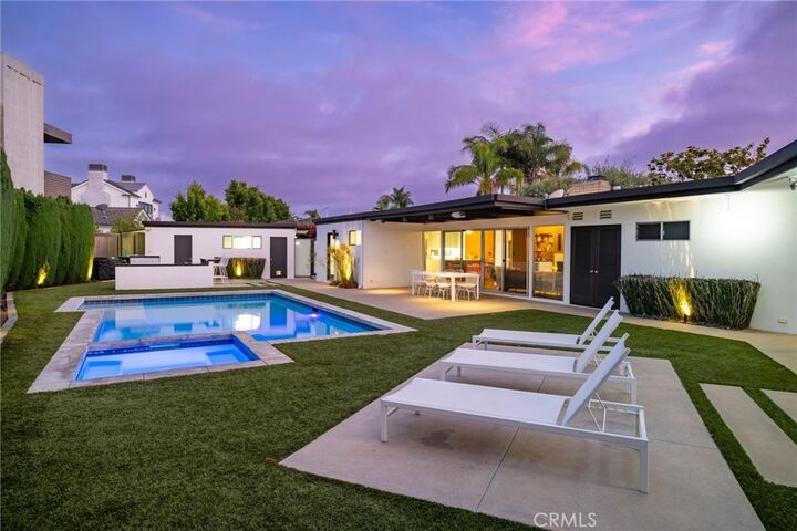 Property Photo:  2000 Nautilus Lane  CA 92660 