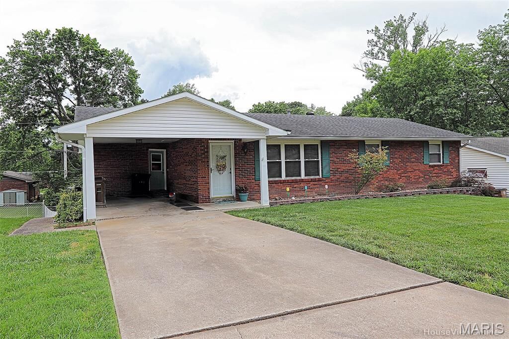 Property Photo:  2415 Melrose Avenue  MO 63701 