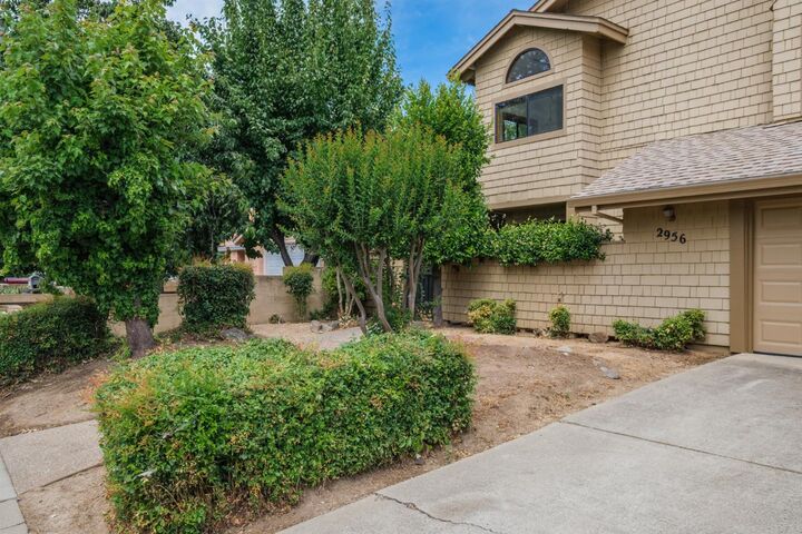 Property Photo: 2956 Red Hawk Way CA 95833