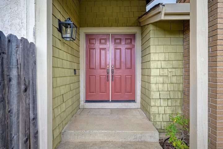 Property Photo: 6501 Addington Court CA 95662