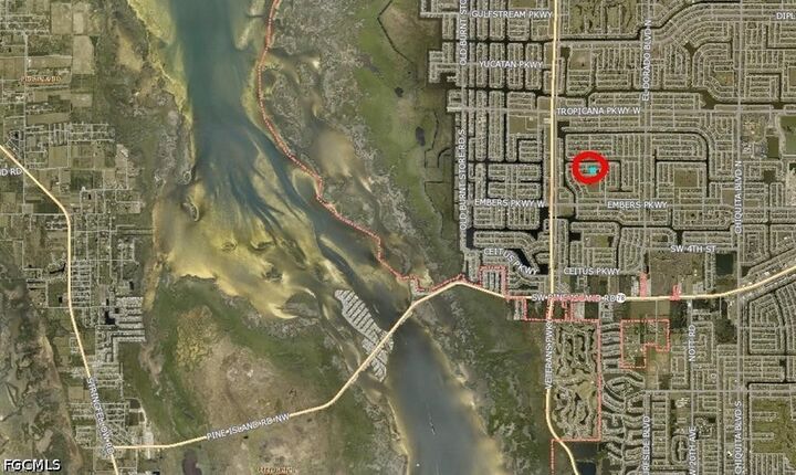 Property Photo:  2816 NW 3rd Street  FL 33993 