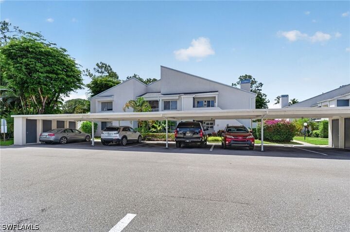 Property Photo:  3044 Kings Lake Boulevard 7568  FL 34112 