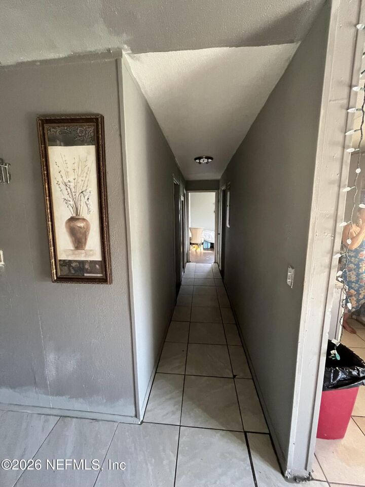 Property Photo:  813 Hymon Circle  FL 32110 