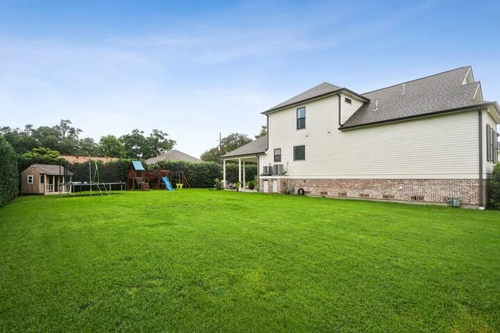 Property Photo:  1495 Prentiss Avenue  LA 70122 