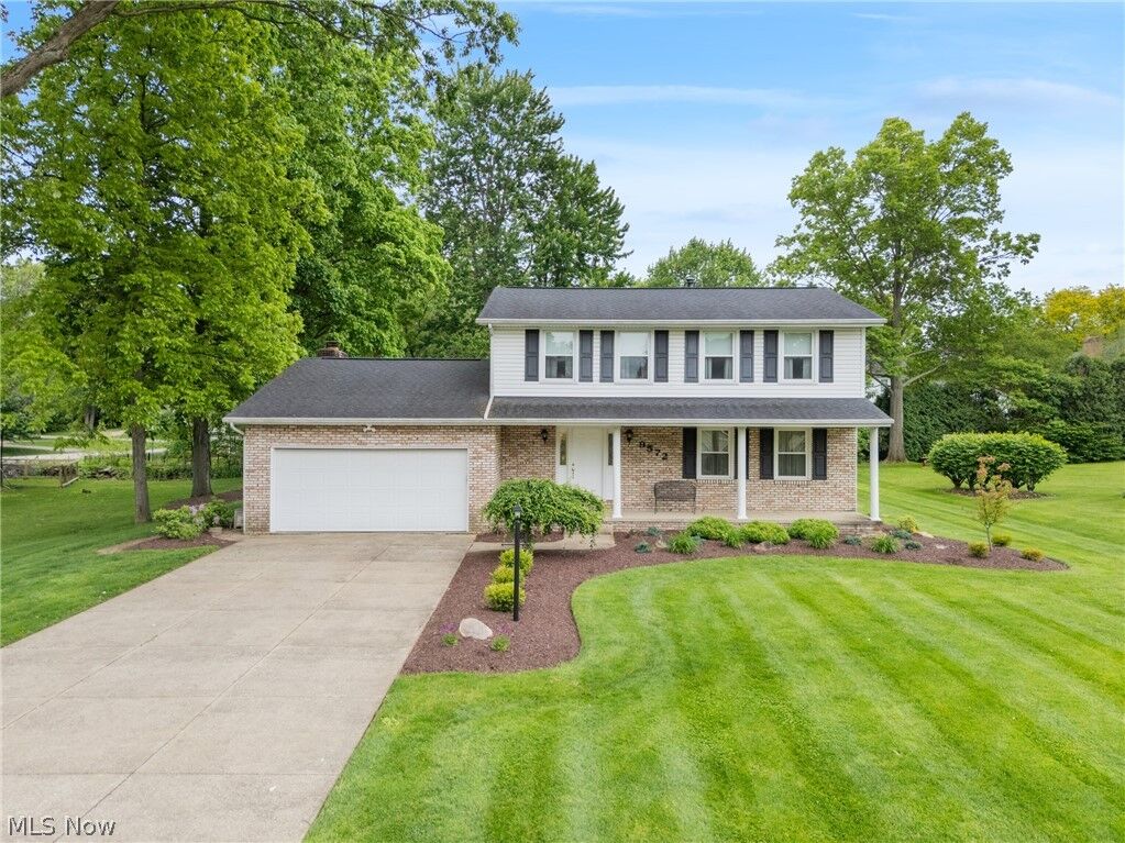 Property Photo: 9572 Beryl Street NW OH 44646