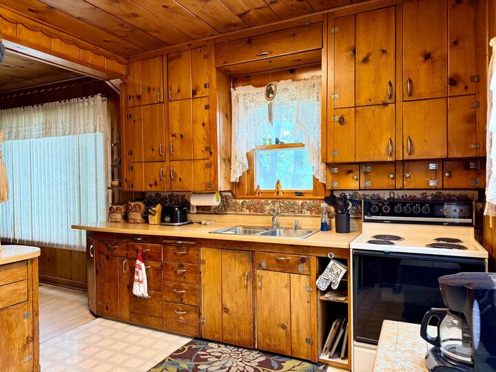 Property Photo:  1530 County Road 82 NW  MN 56308 