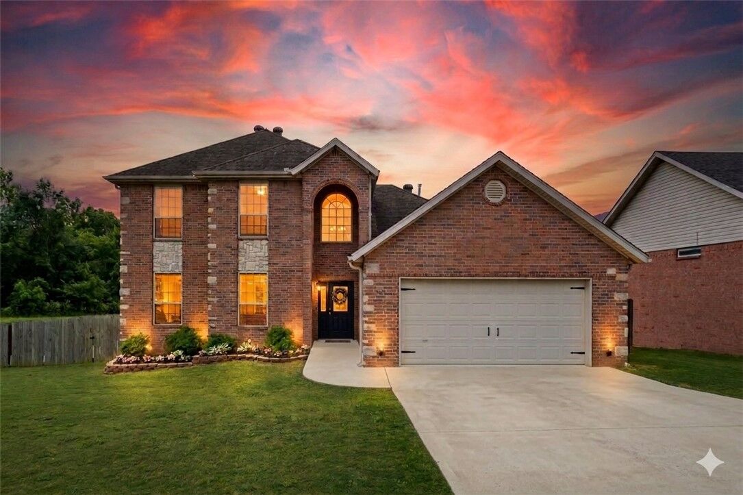 Property Photo:  4601 SW Golden Eagle Avenue  AR 72713 
