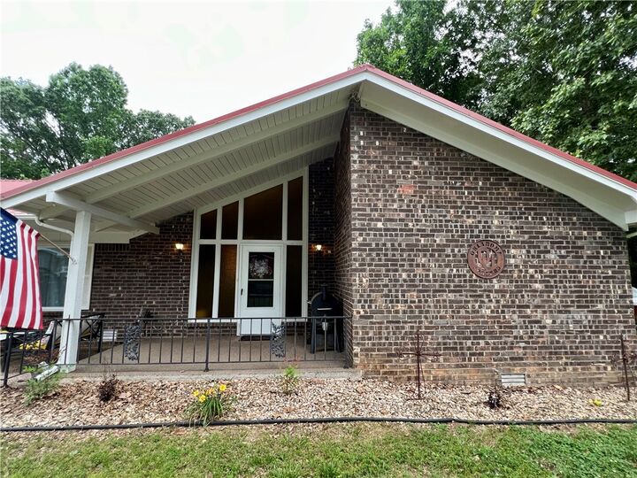 Property Photo:  53 Alton Circle  AR 72756 