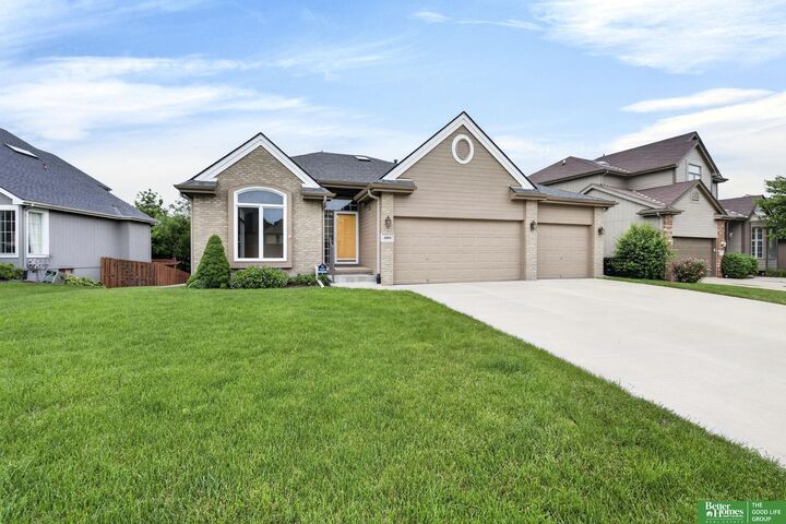 Property Photo: 4004 N Branch Drive NE 68116