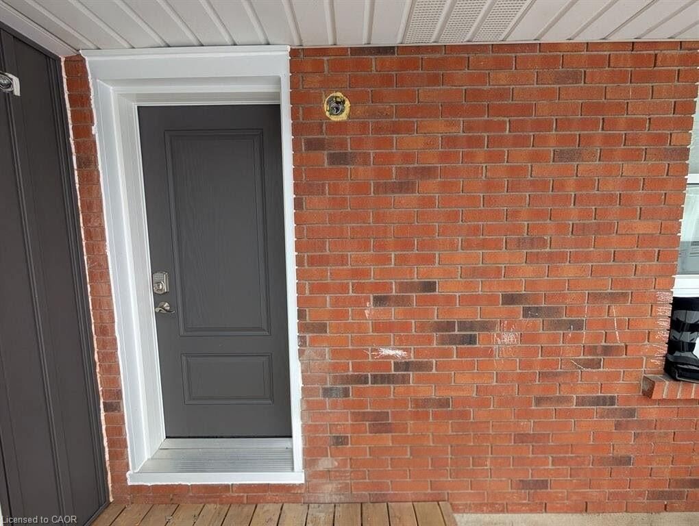 Property Photo:  1093 Gallagher Road A  ON L7T 2M7 