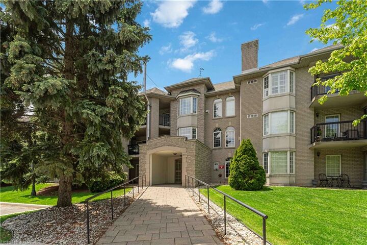 970 Golf Links Road 205 — photo 1