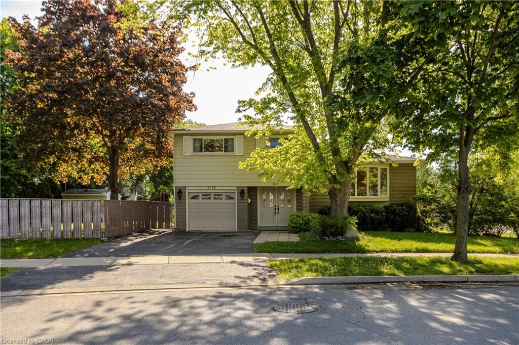 Property Photo: 3118 Centennial Drive ON L7M 1B9