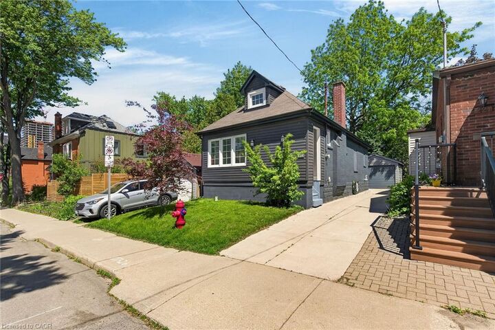 Property Photo: 219 Hess Street S ON L8P 3P3