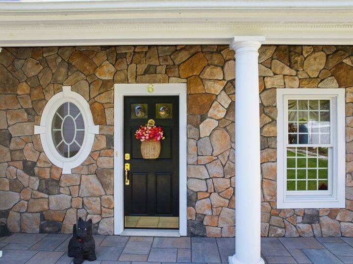Property Photo:  6 Church St  MA 01519 
