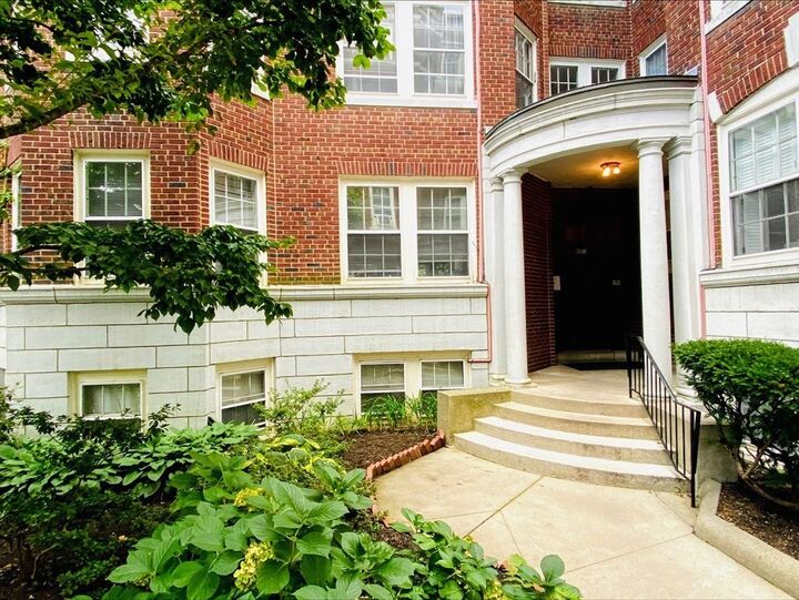 Property Photo: 41 Bowdoin St 38 MA 02138