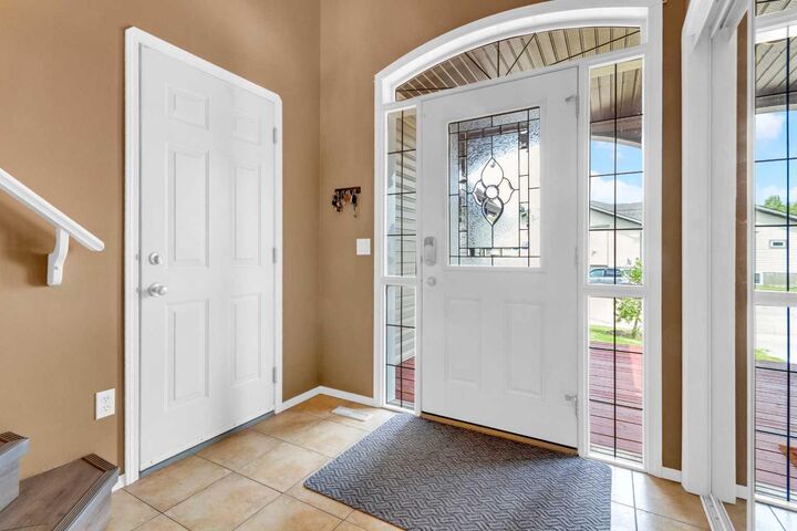 Property Photo: 131 Aspen Creek Way AB T1P 1R4