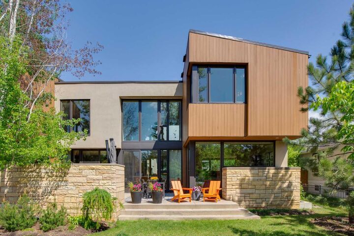 Property Photo: 3038 4 Street SW AB T2S 1X8
