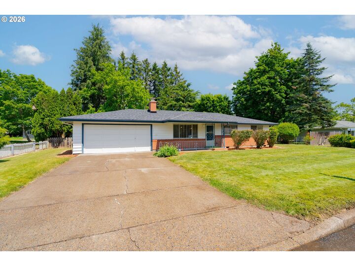 Property Photo: 11104 NE 46th St WA 98682