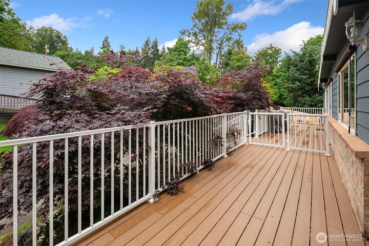 Property Photo:  2320  Ravenna Street  WA 98203 