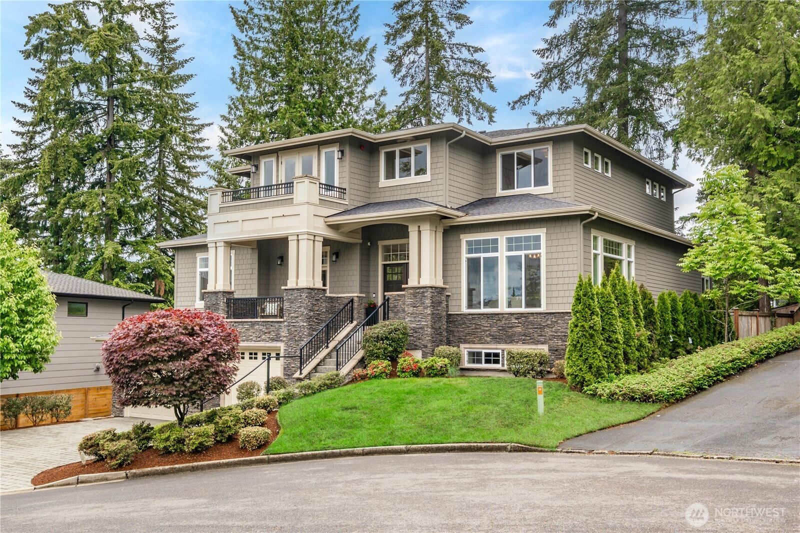 Property Photo:  10223 NE 22nd Place  WA 98004 