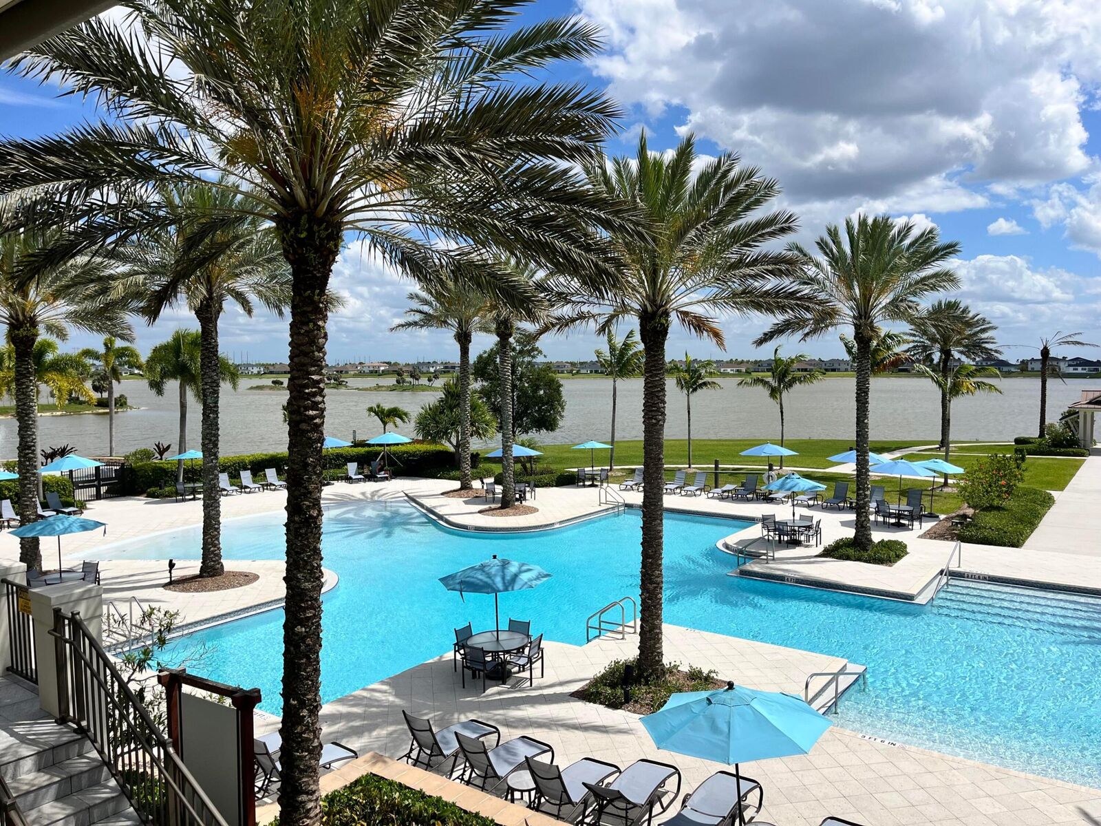 Property Photo:  686 Hookline Circle  FL 33470 