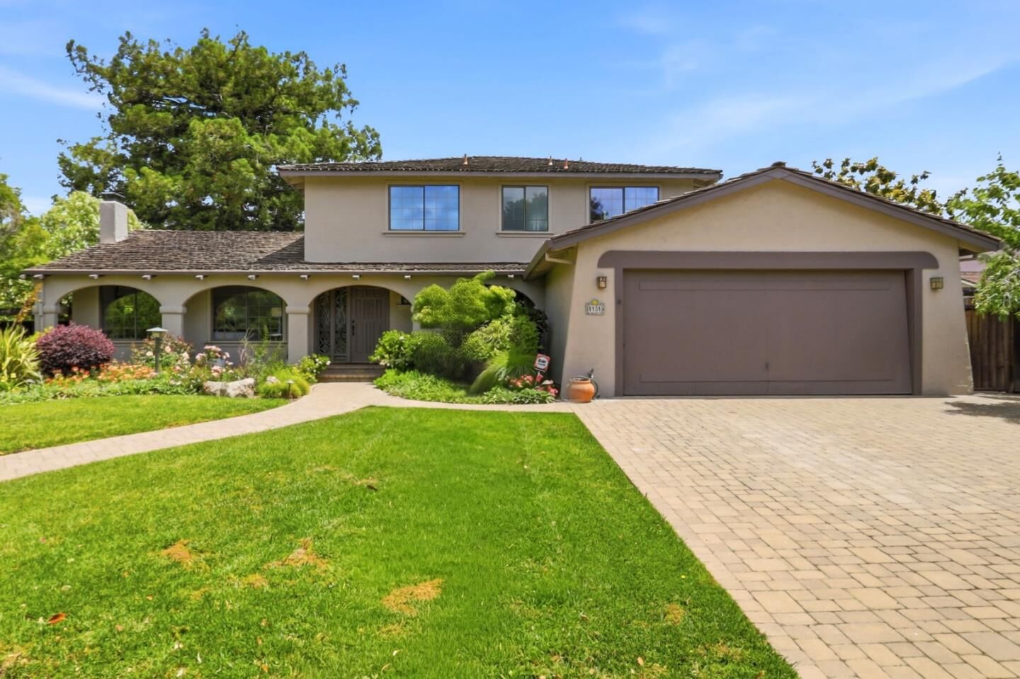 Property Photo: 1131 Runnymead Drive CA 94024