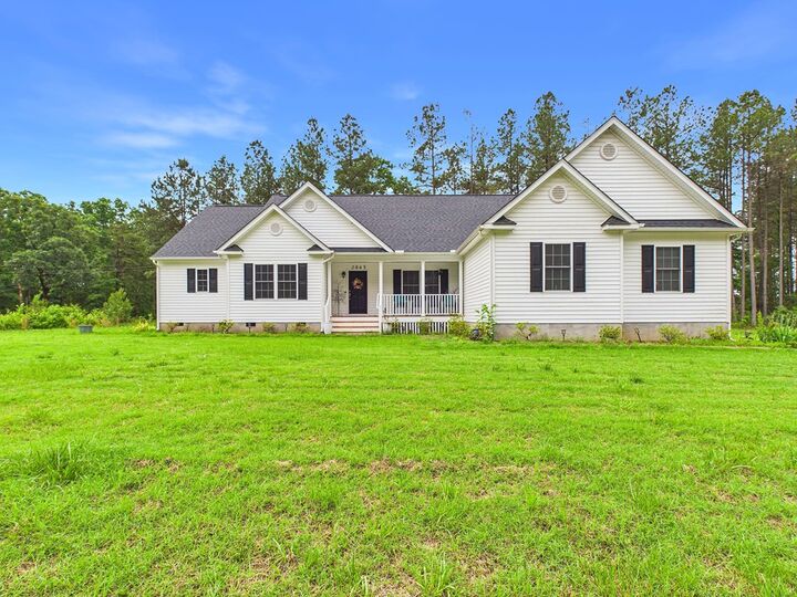 Property Photo: 2845 Cumberland Road VA 23901