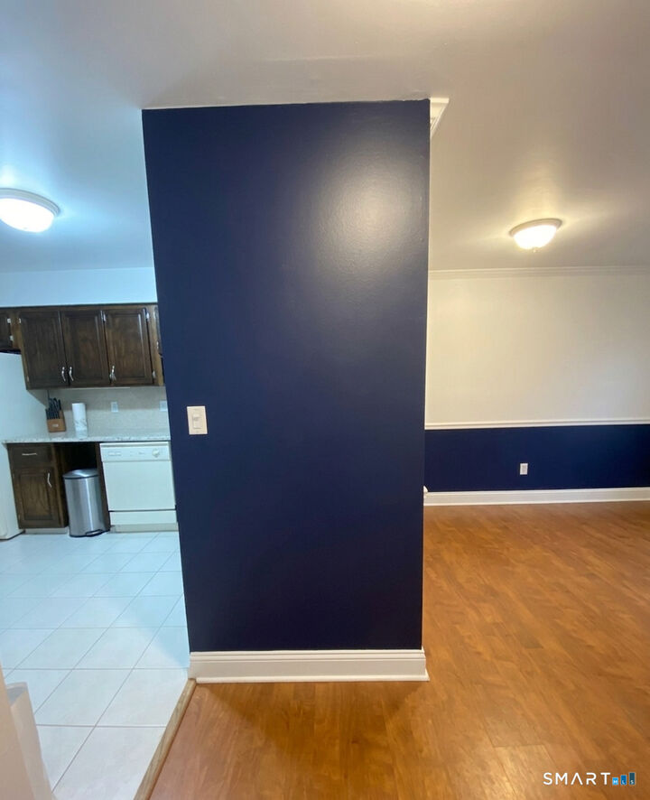 Property Photo:  71 Aiken Street J2  CT 06851 