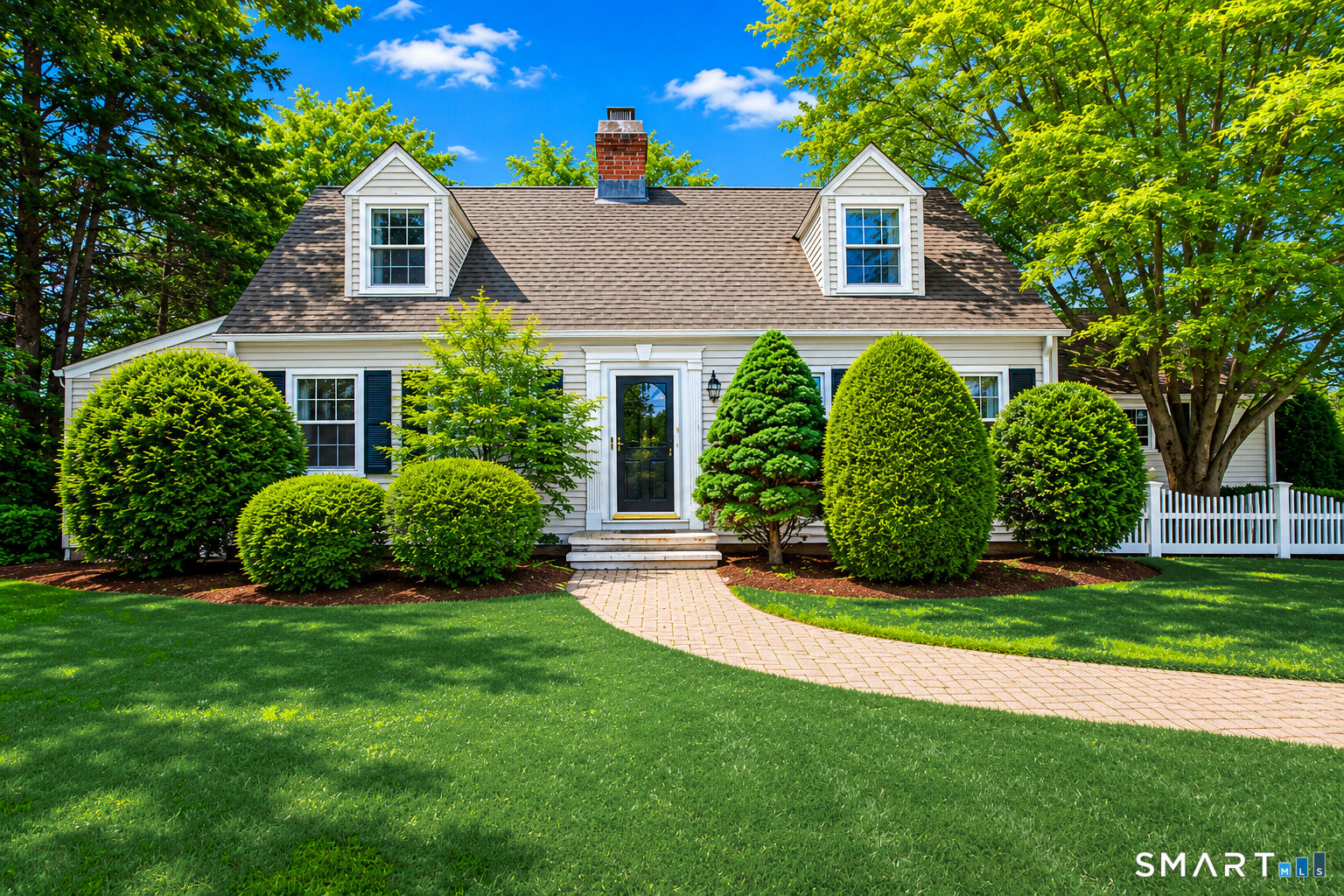Property Photo:  23 Norway Road  CT 06473 