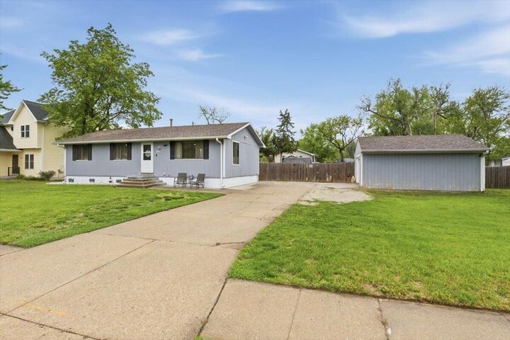 Property Photo:  4048 Avenue E  IA 51501 