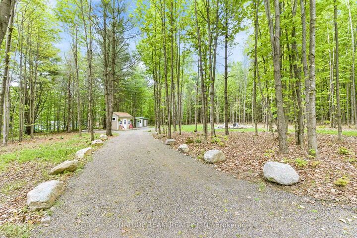 Property Photo: 3191 Mountainview Road ON K0J 2A0