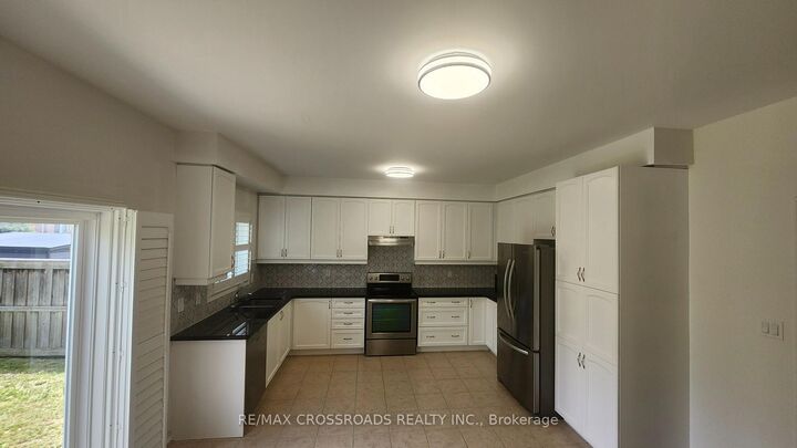 Property Photo: 73 Eakin Mill Road ON L6E 1N9