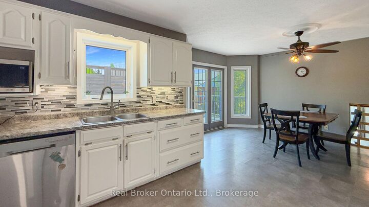 Property Photo: 11 James Street W ON N0G 1M0
