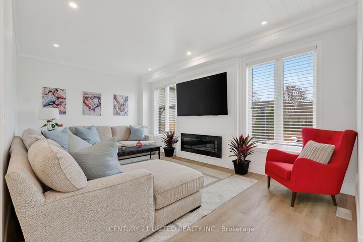 Property Photo: 696 Fisher Street ON K9A 0H3