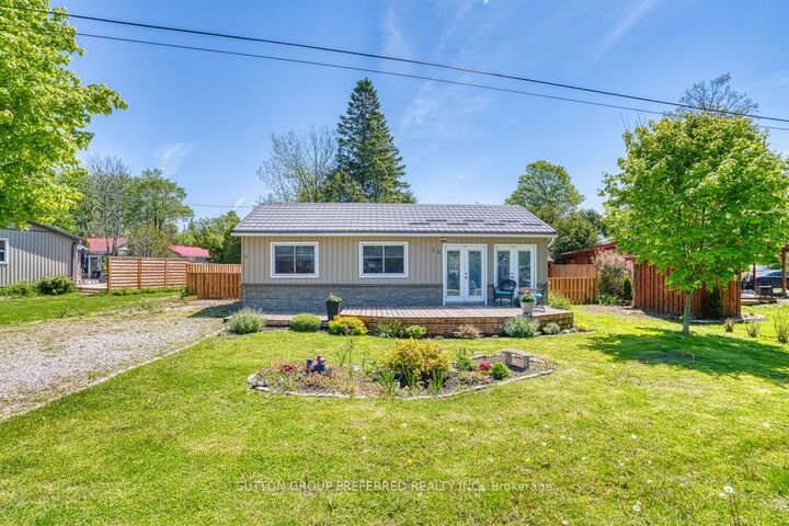 20 Bluewater Drive — photo 1