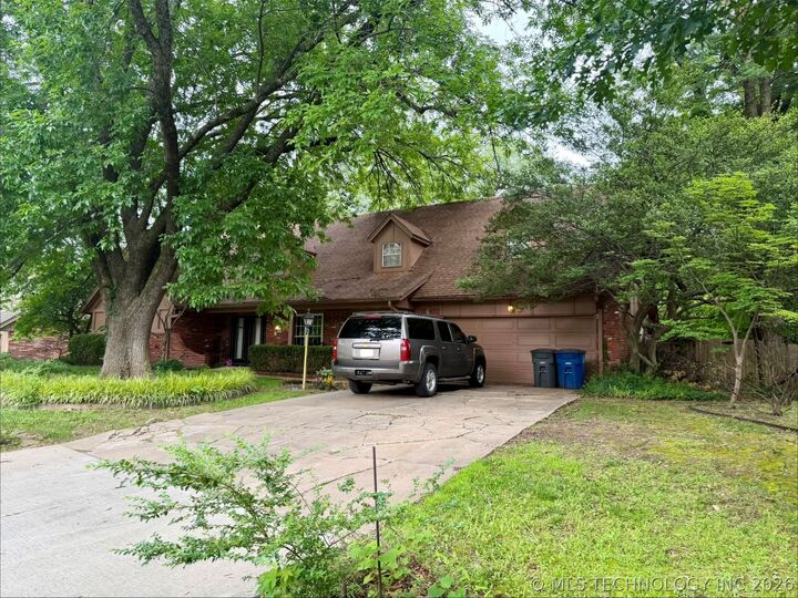 Property Photo:  7312 E 68th Place  OK 74133 